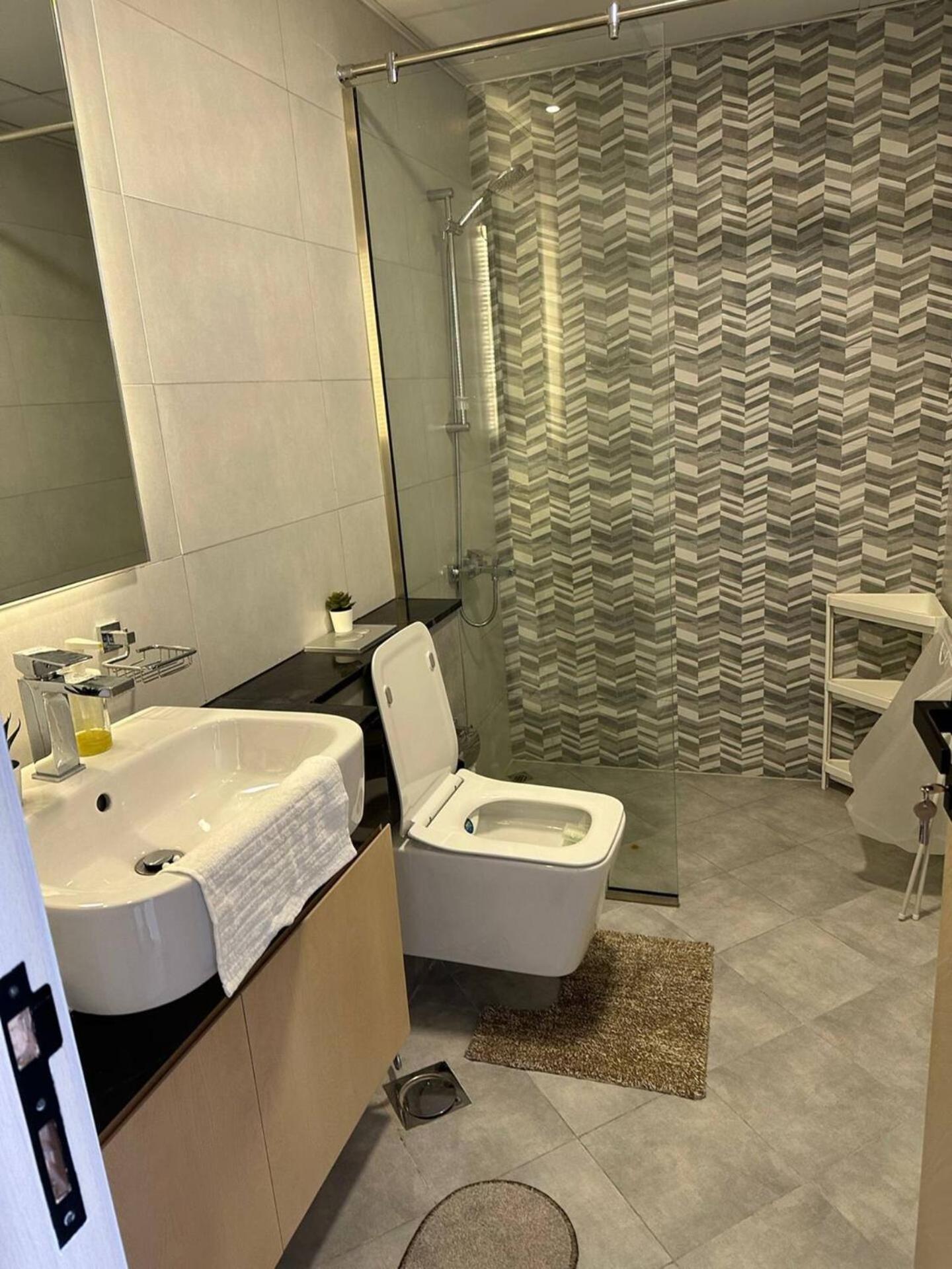 Modern 1br With Pool & Gym In Al Jaddaf