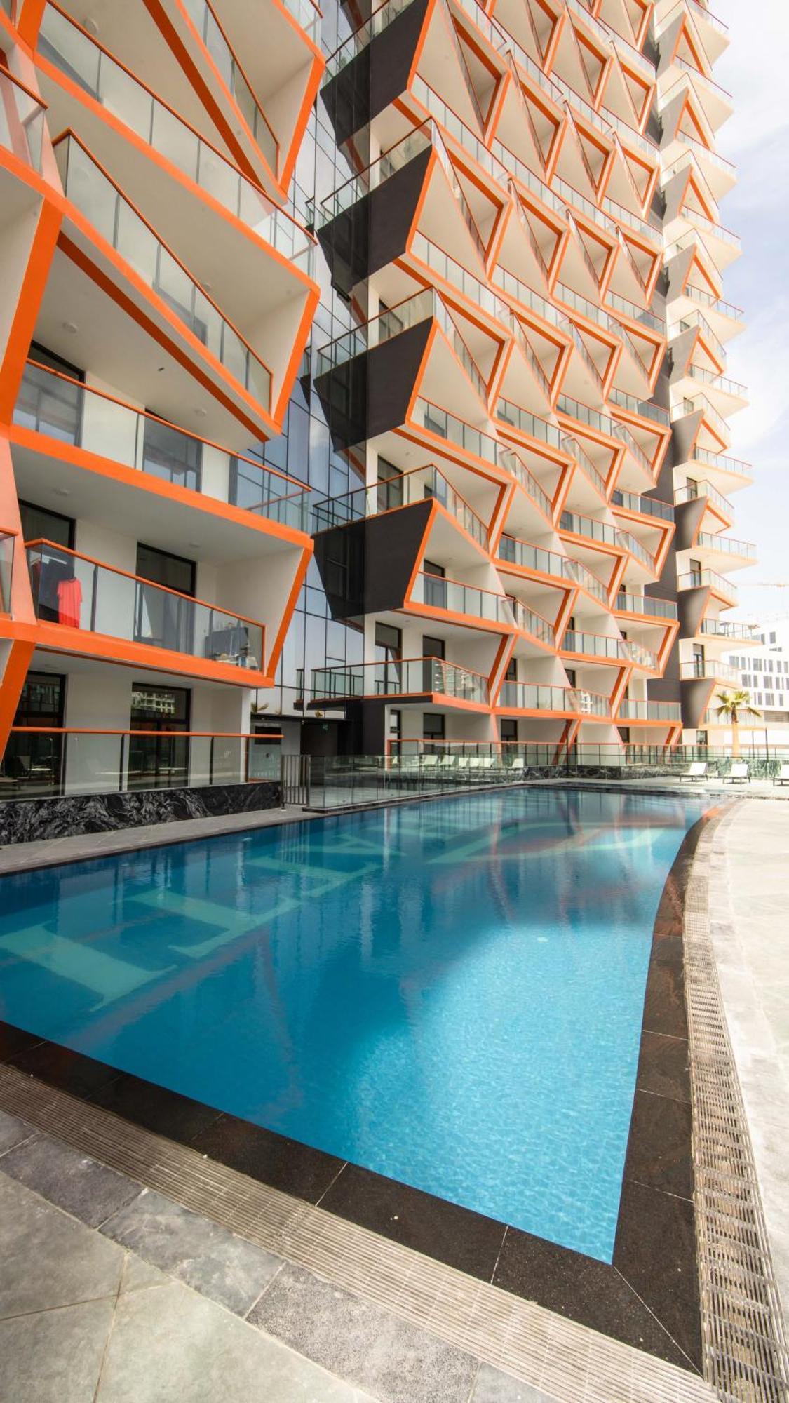 Apartment Modern 1br With Pool & Gym In Al Jaddaf *