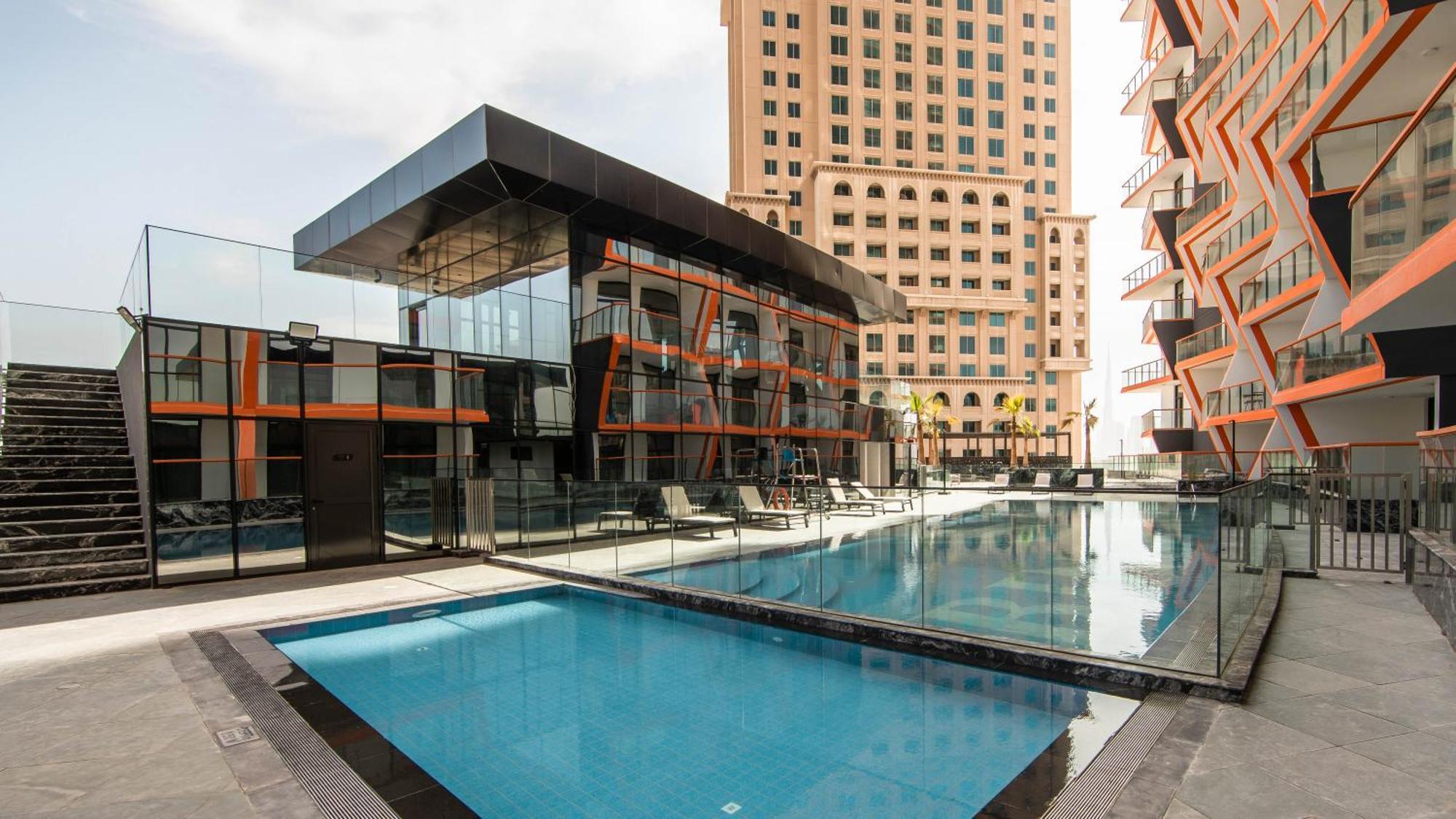 Modern 1br With Pool & Gym In Al Jaddaf *